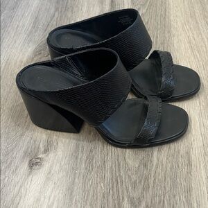 Vince Camuto Black Textured Mules